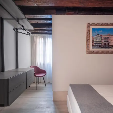San Pietro Cozy R&r Lägenhet